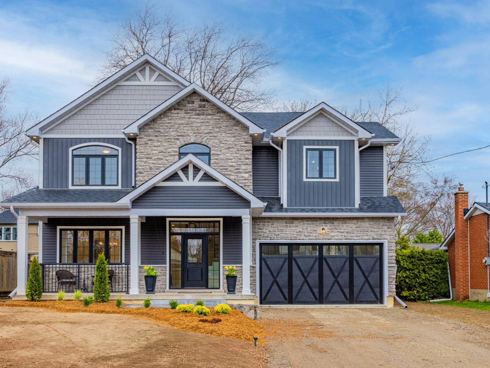 Should I Remodel, Build New, or Move in 2025?