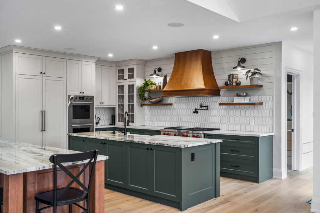 Luxury custom kitchen by Etobicoke home builders